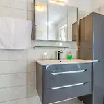 Amazing In With Wifi בית נופש פולה