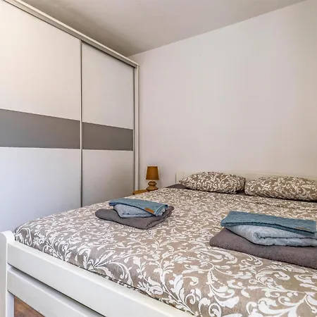 Casa vacanze Stunning In Pola