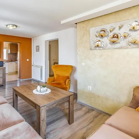 Casa vacanze Stunning In Pola